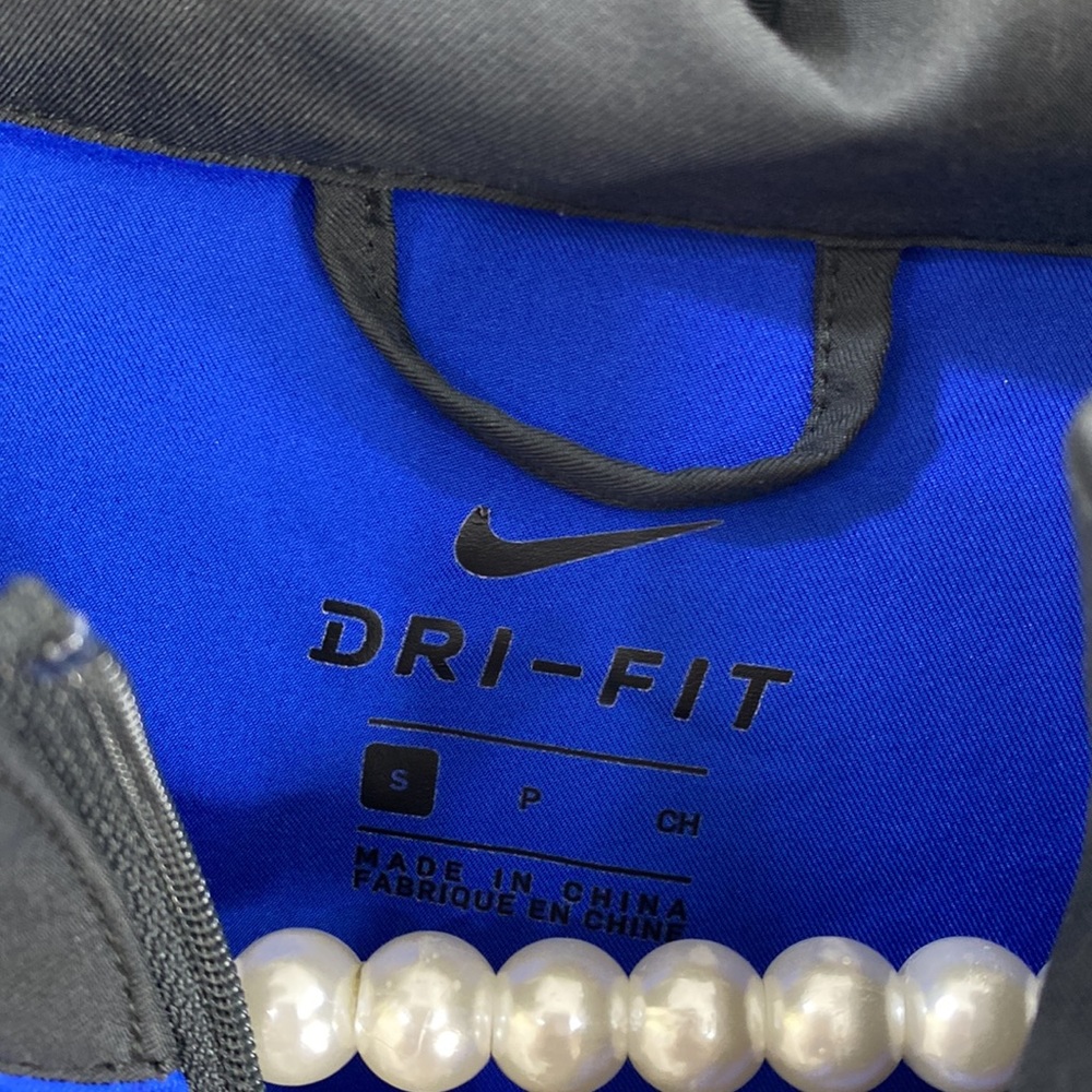 Nike Mazama Wrestling warm up jacket - Picture 3 of 3